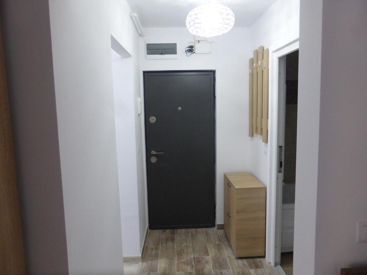 Studio Ella Хунедоара Екстериор снимка